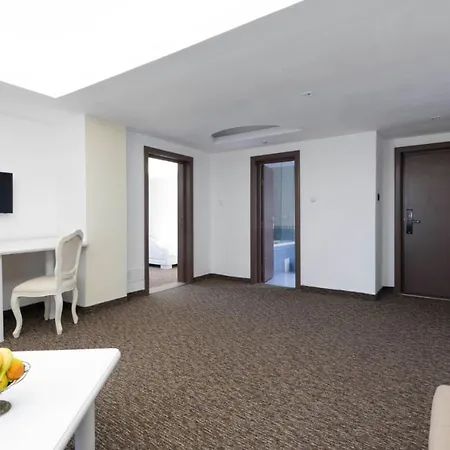 Randy Констанца