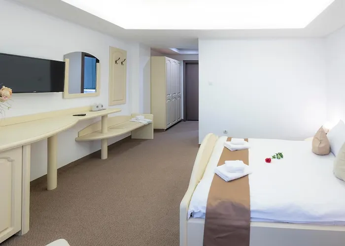 Randy Hotel Constança